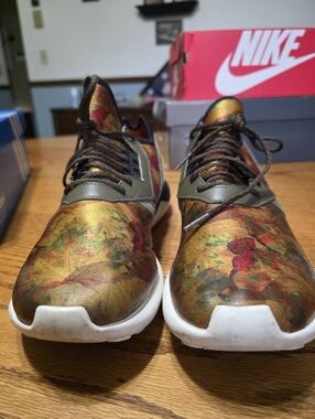 Adidas Tubular Runner Size 11 Men’s Floral-Print Sneakers - Olive/Gold/Red